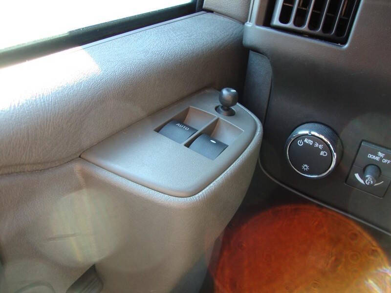 2024 Chevrolet Express 2500