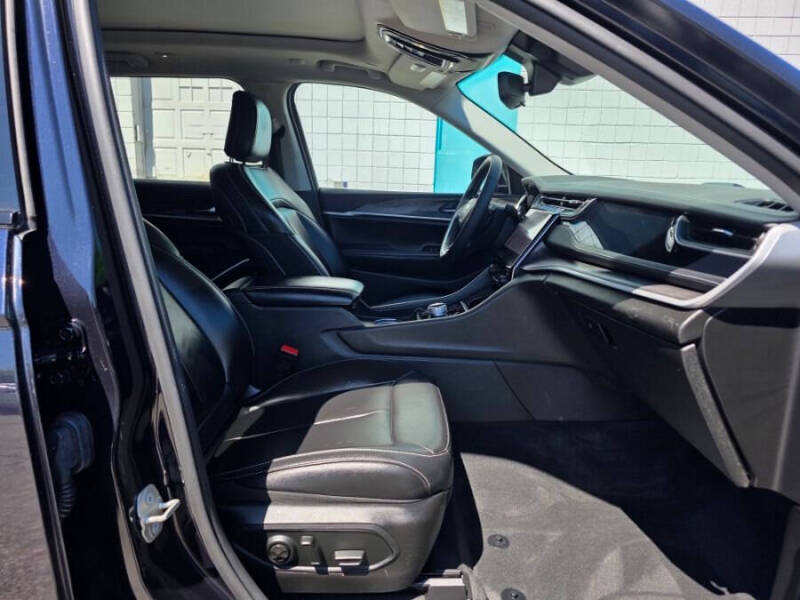2023 Jeep Grand Cherokee