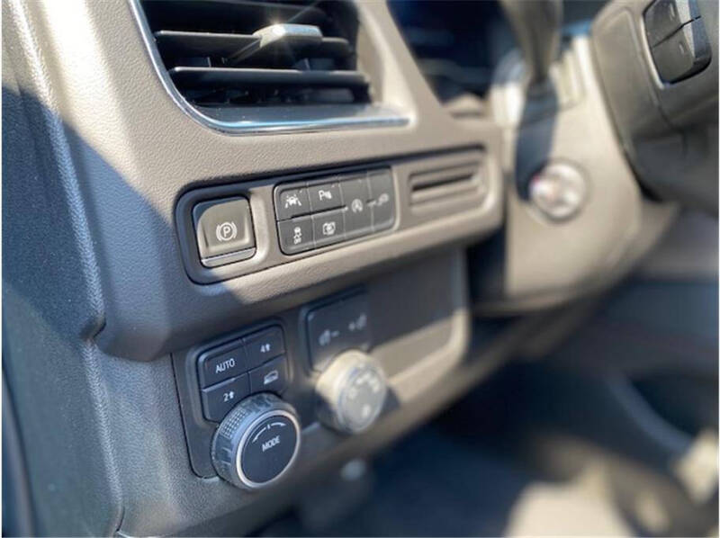 2022 Chevrolet Suburban RST