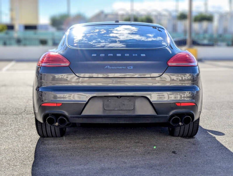 2014 Porsche Panamera S