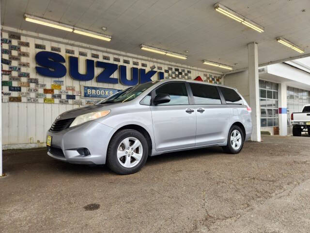 2011 Toyota Sienna
