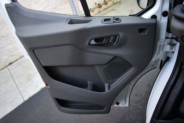 2024 Ford Transit 250