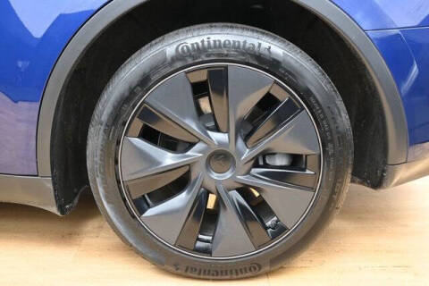 2025 Tesla Model Y Long Range