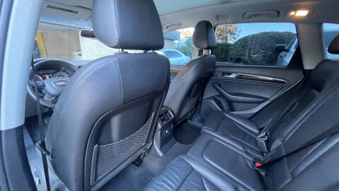 2016 Audi Q5 2.0T quattro Premium