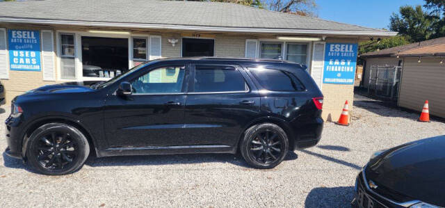 2018 Dodge Durango for sale at ESELL AUTO SALES in Cahokia, IL