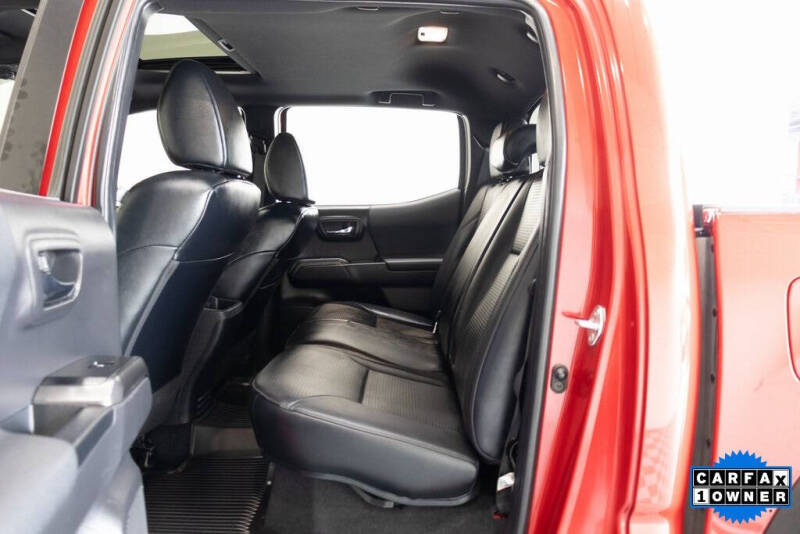 2022 Toyota Tacoma TRD Off-Road