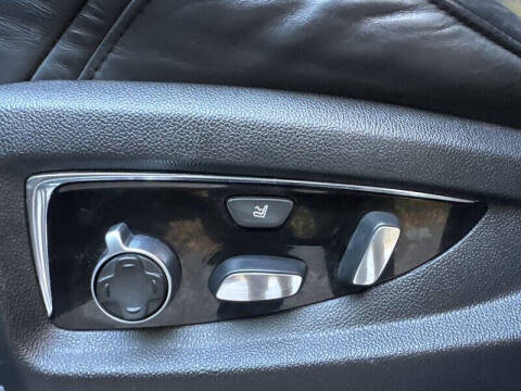 2016 Cadillac Escalade Platinum