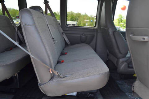 2025 Chevrolet Express LT 3500