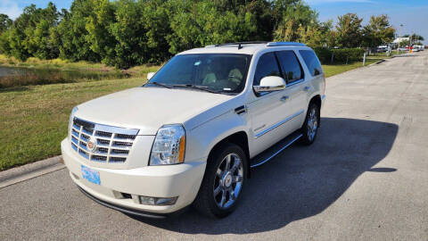 2012 Cadillac Escalade Luxury