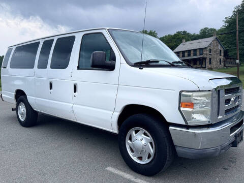 2010 Ford E-Series E-350 SD XLT