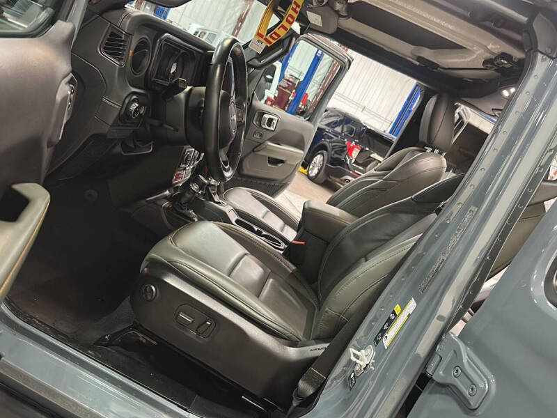 2024 Jeep Gladiator Mojave X