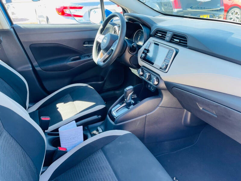 2021 Nissan Versa SV