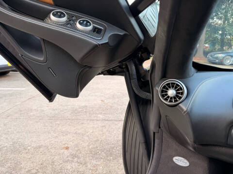 2013 McLaren MP4-12C Spider