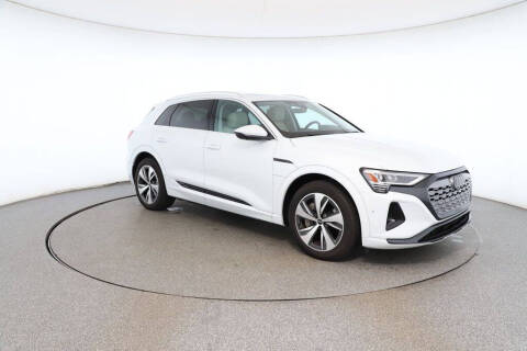 2024 Audi Q8 e-tron quattro Premium Plus