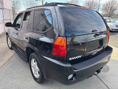 2005 GMC Envoy Denali
