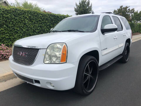 2007 GMC Yukon for sale at Gold Rush Auto Wholesale in Sanger CA