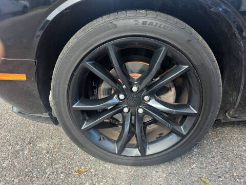 2017 Dodge Challenger SXT