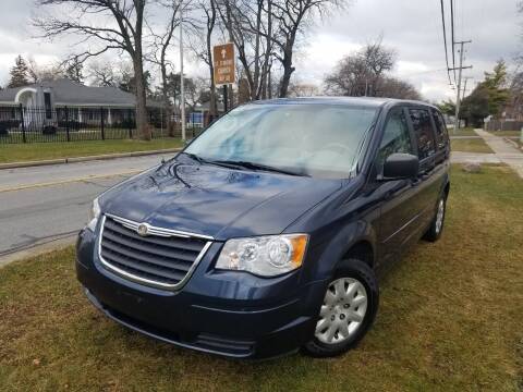 2008 Chrysler Town and Country for sale at RBM AUTO BROKERS in Alsip IL