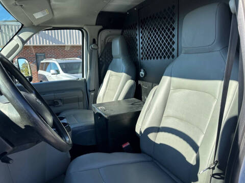 2014 Ford E-Series E-150