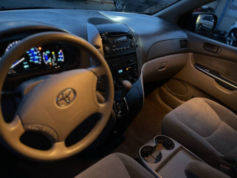 2007 Toyota Sienna CE 7-Passenger