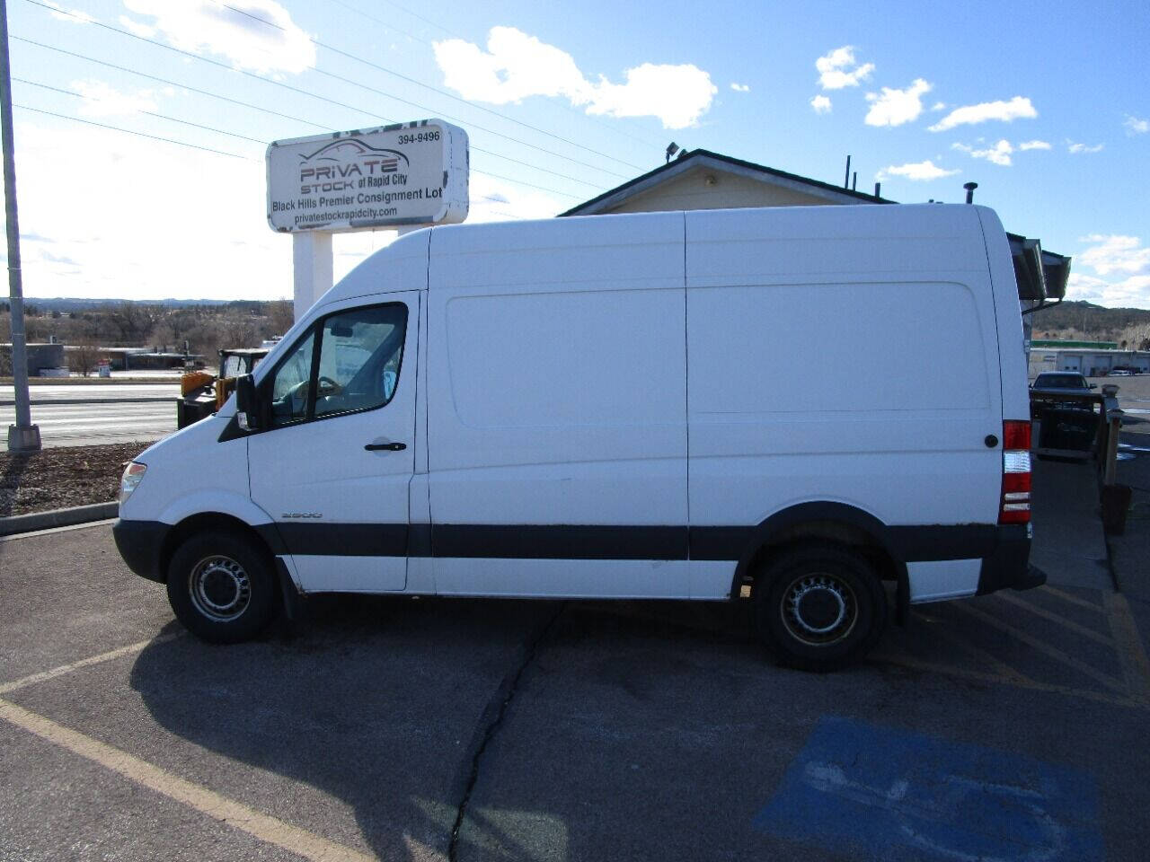 For Sale Used 2008 Dodge Sprinter 2500 BraunAbility UVL High Roof