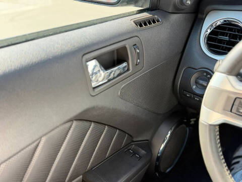 2011 Ford Mustang GT Premium
