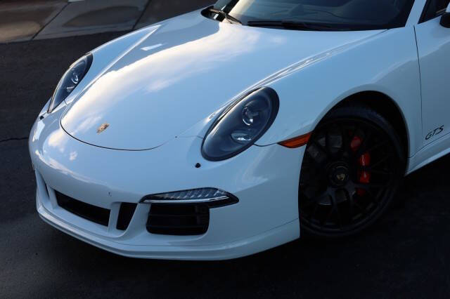 2015 Porsche 911 Carrera GTS