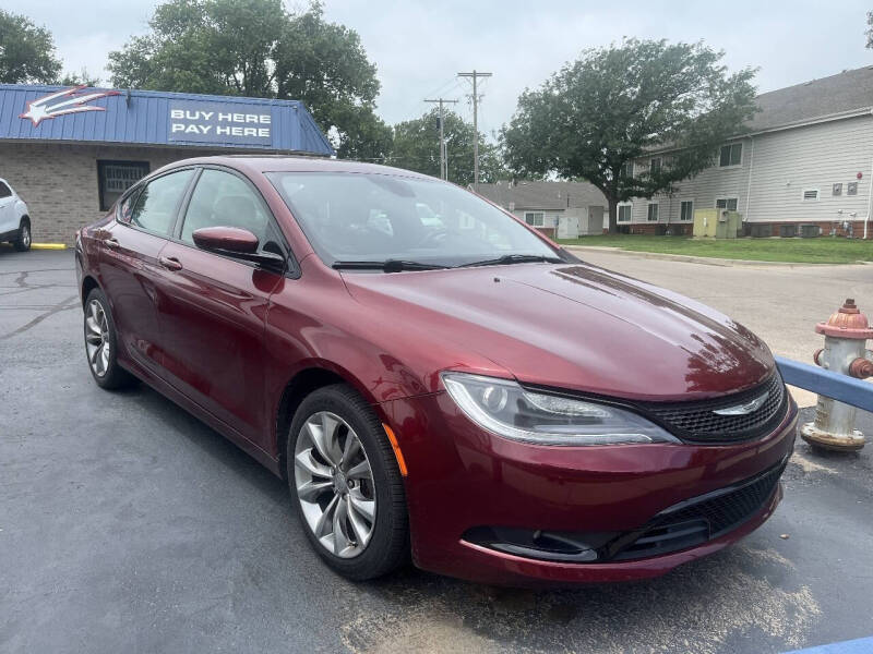 2015 Chrysler 200 S