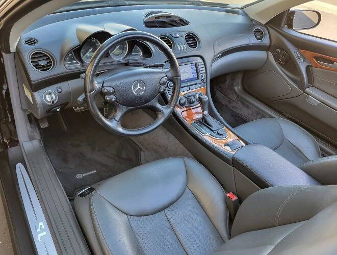 2005 Mercedes-Benz SL-Class