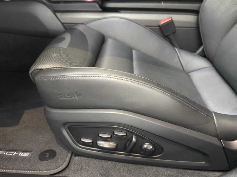 2023 Porsche Taycan GTS Sport Turismo