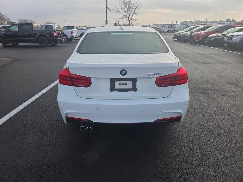 2017 BMW 3 Series 330i