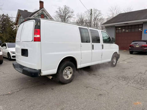 2018 Chevrolet Express 2500
