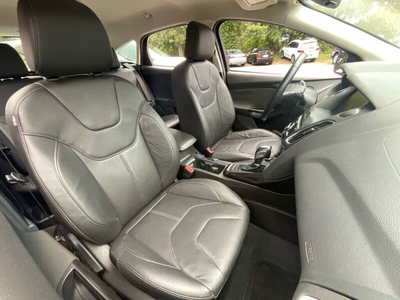 2015 Ford Focus Titanium