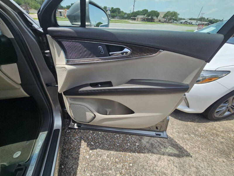 2016 Lincoln MKX Select