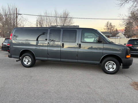 2017 Chevrolet Express LS 3500