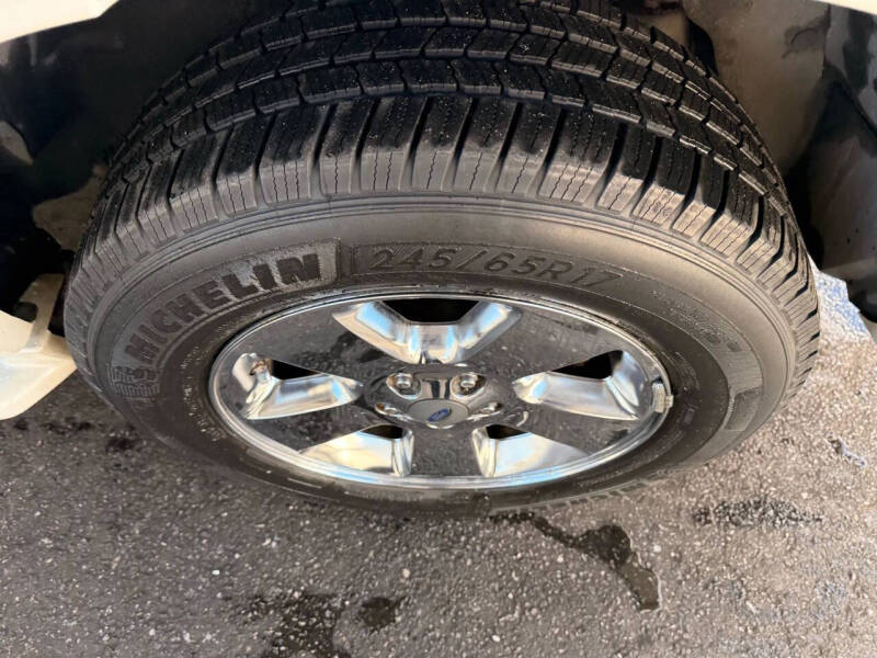 2004 Ford Explorer Limited