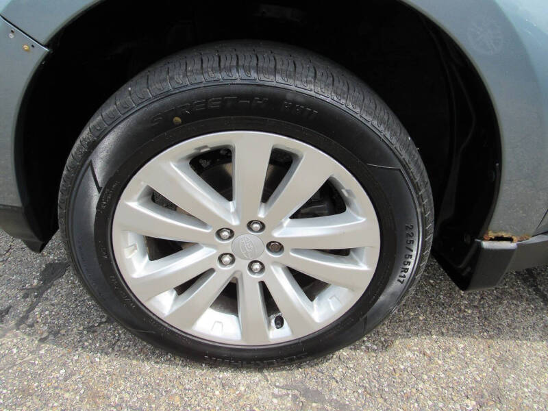 2013 Subaru Forester 2.5X Limited