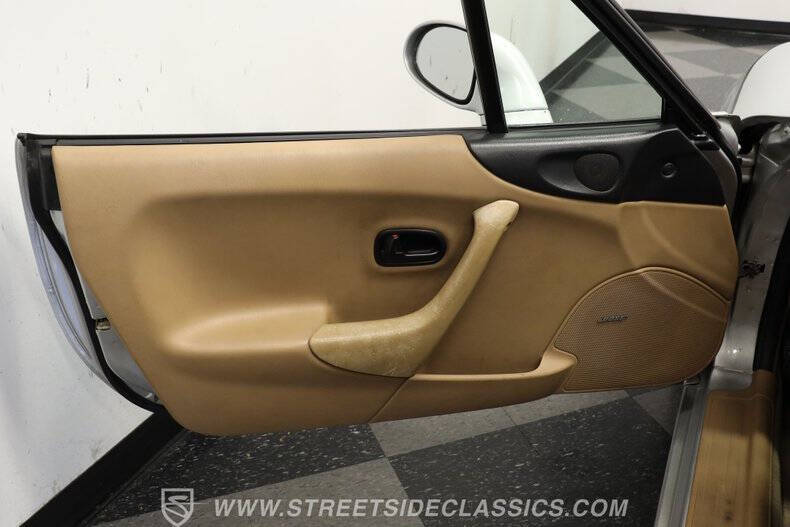 1999 Mazda MX-5 Miata