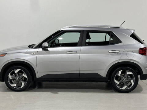 2023 Hyundai Venue SEL