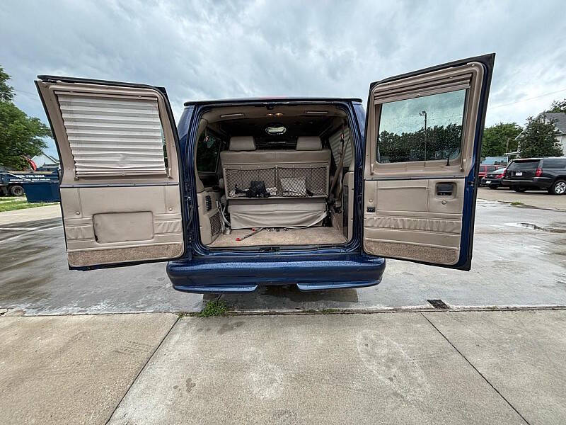 2011 Ford E-Series E-150