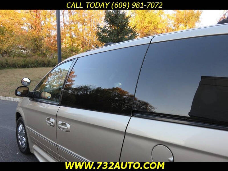 2006 Chrysler Town and Country Limited