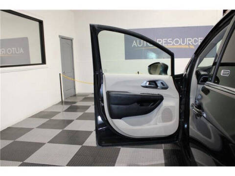 2021 Chrysler Pacifica Hybrid Touring L