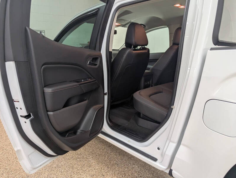 2017 GMC Canyon SLE
