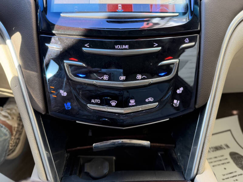 2017 Cadillac XTS Luxury