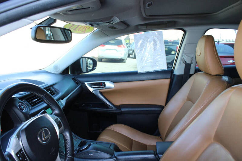 2013 Lexus CT 200h