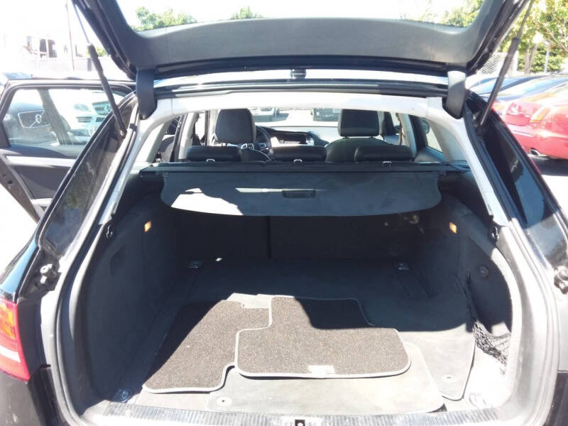 2010 Audi A4 2.0T quattro Avant Premium