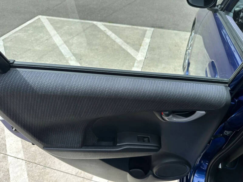 2012 Honda Fit Sport