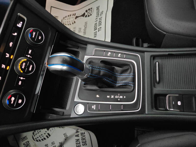 2019 Volkswagen e-Golf SEL Premium