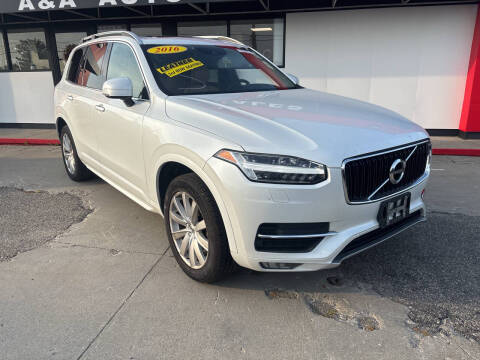 2016 Volvo XC90 T6 Momentum