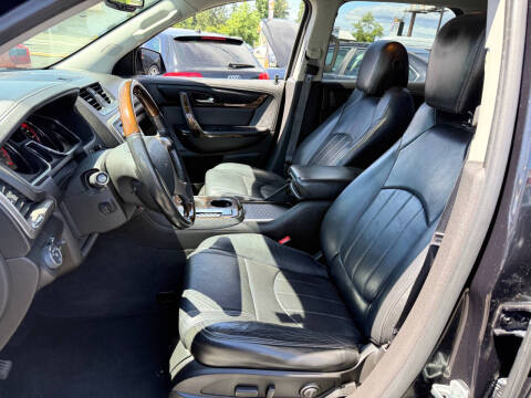 2013 GMC Acadia Denali
